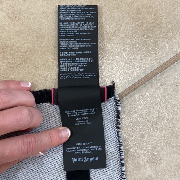 Palm Angel’ monogram scarf black & grey - Picture 8 of 8